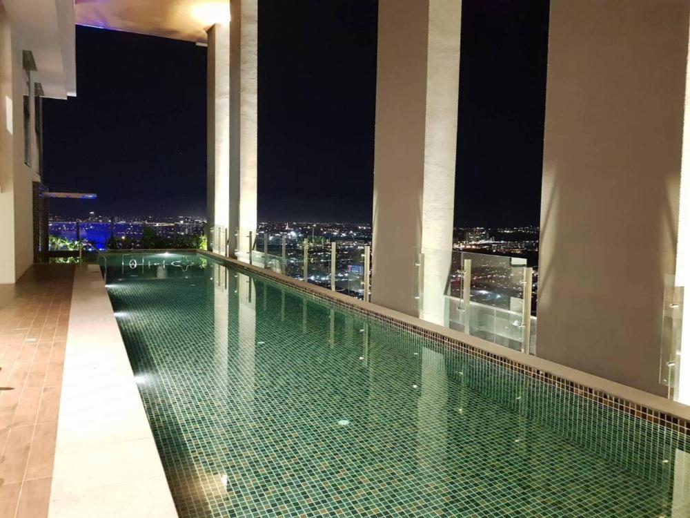Setia Sky 88 Up To 6 Pax !!! 2bedroom With Extra Bed *