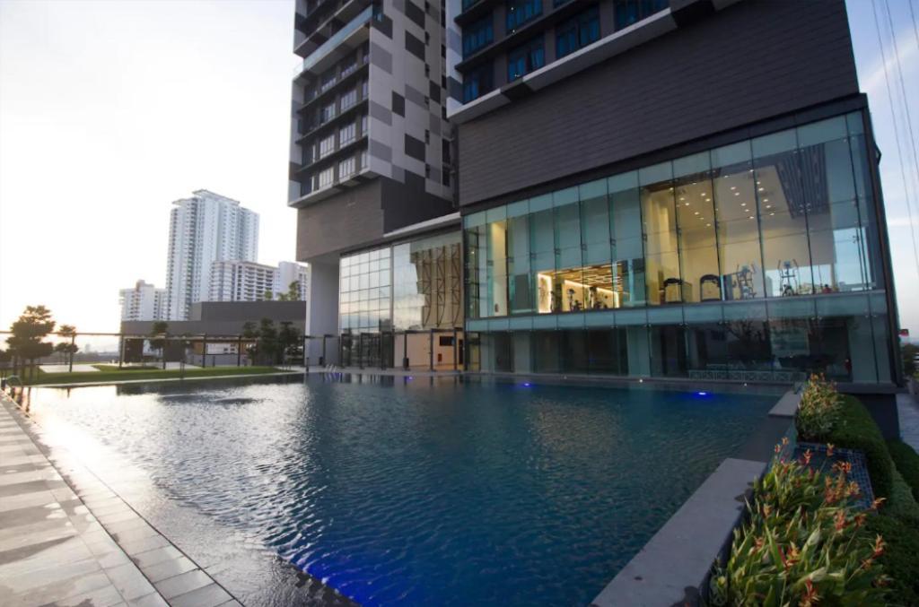 Setia Sky 88 Up To 6 Pax !!! 2bedroom With Extra Bed Apartment